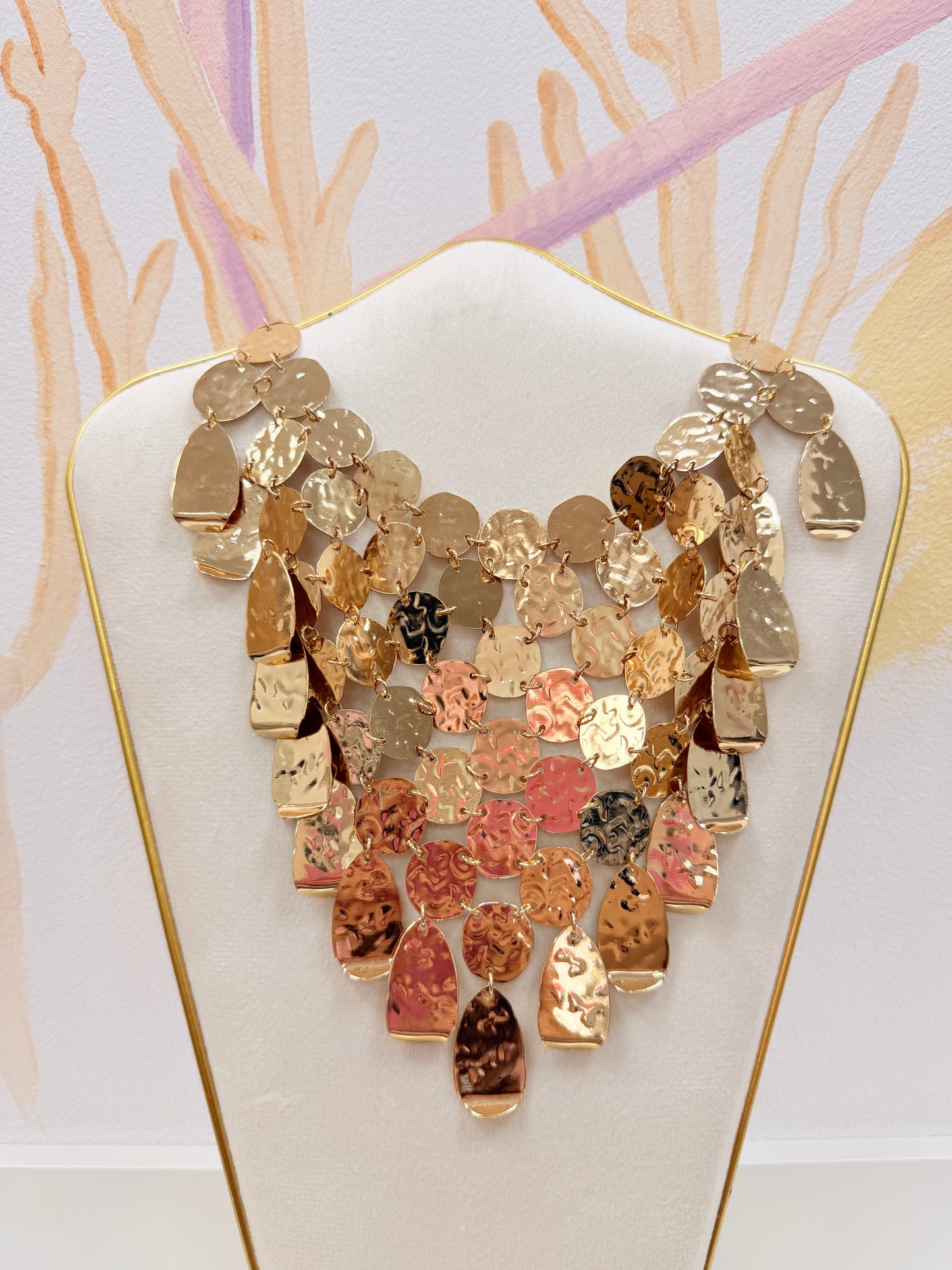 COLLAR DORADO