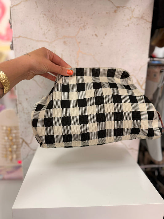 BOLSO CUADROS NEGRO Y BEIGE