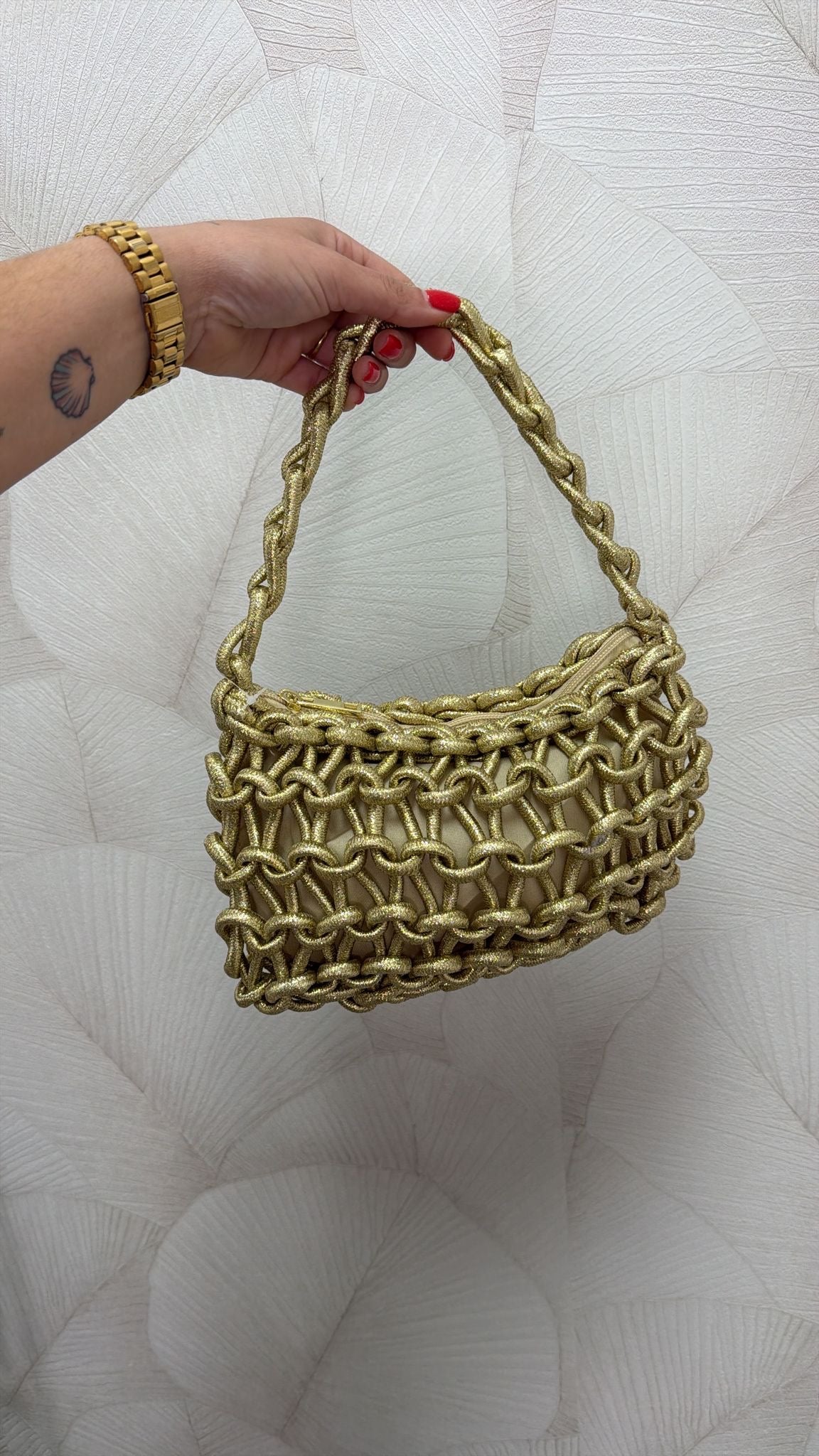 BOLSO CUERDA DORADO