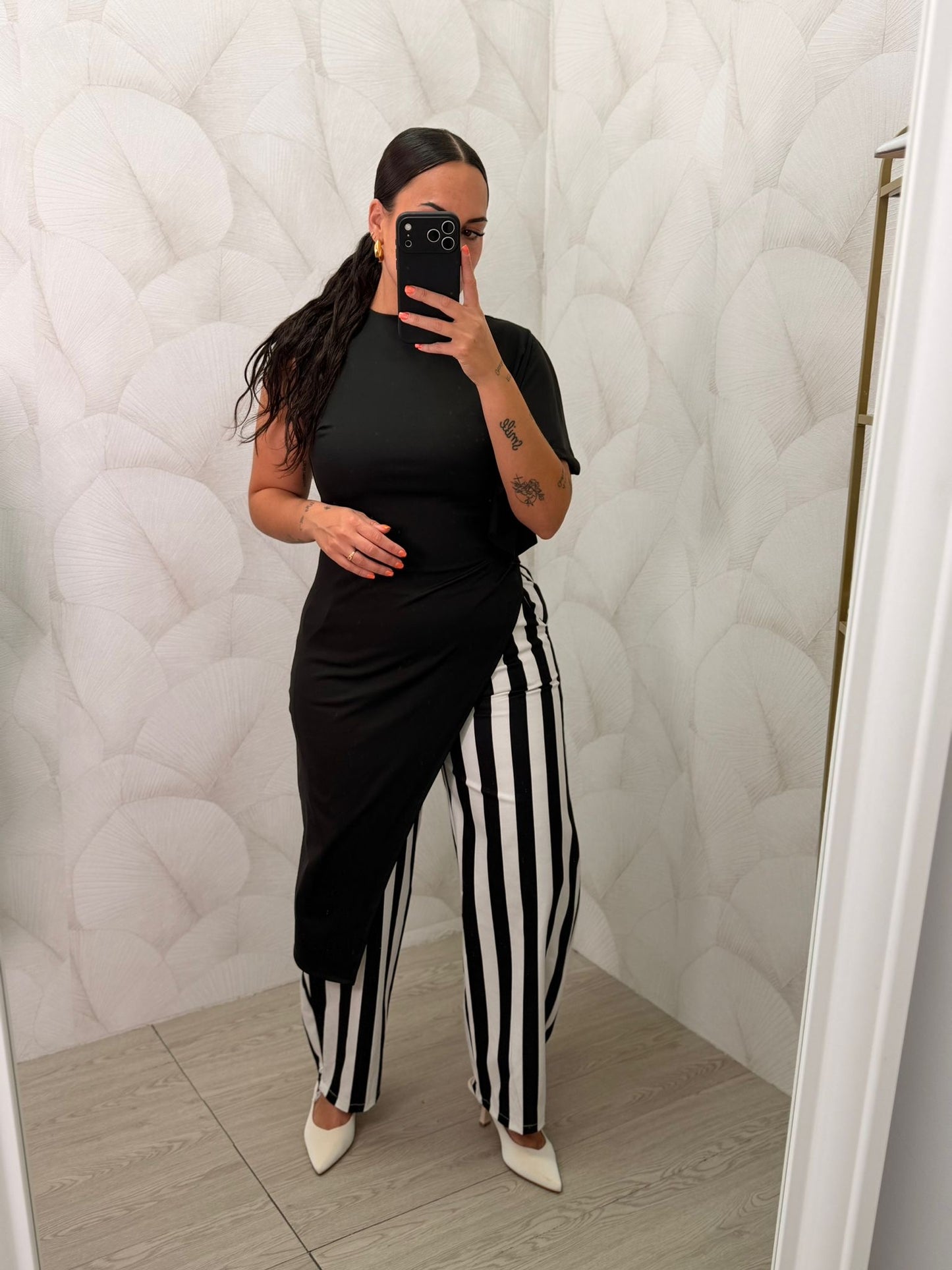 CAMISETA ASIMÉTRICA