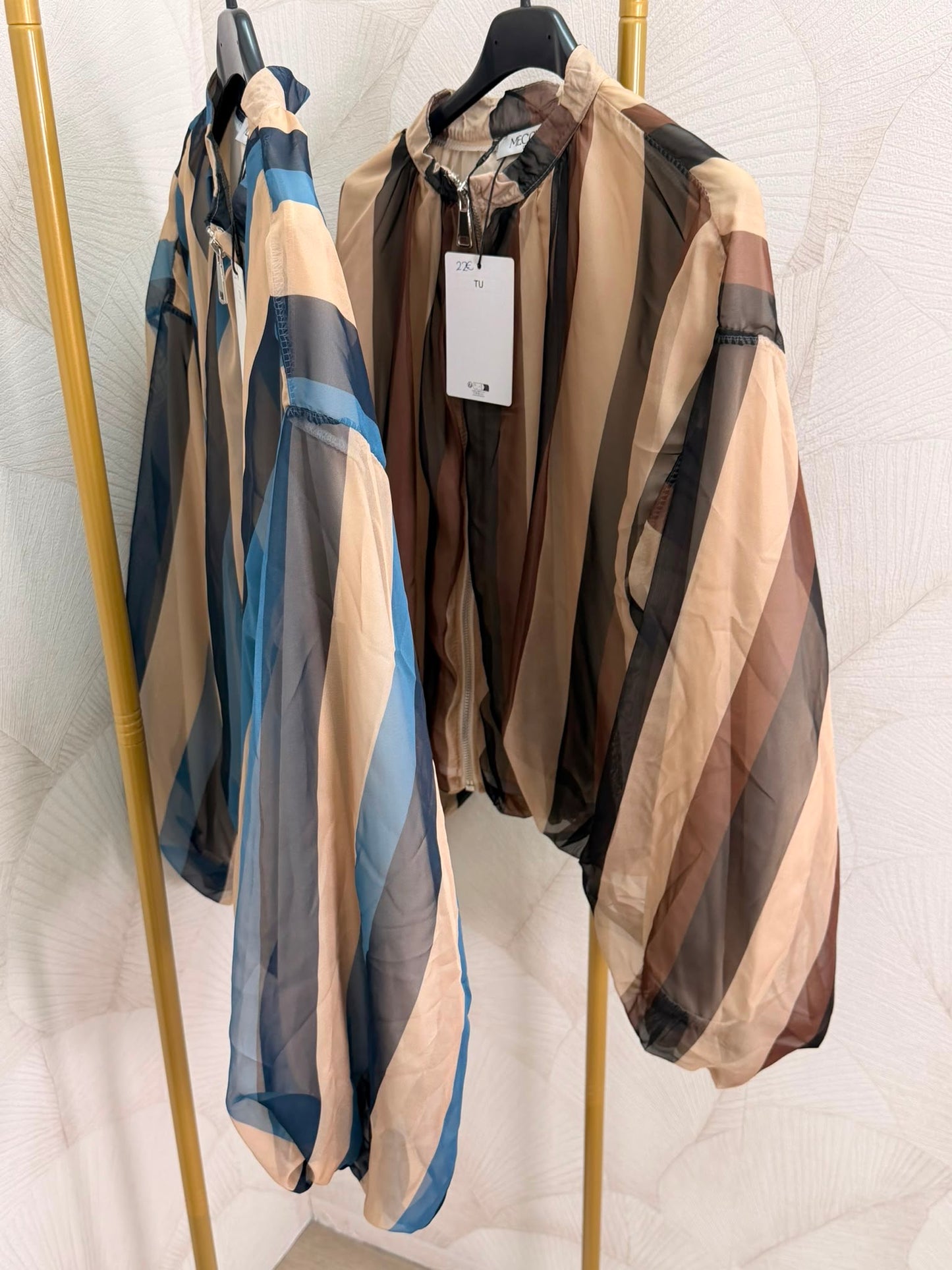 CHAQUETA BOMBER RAYAS