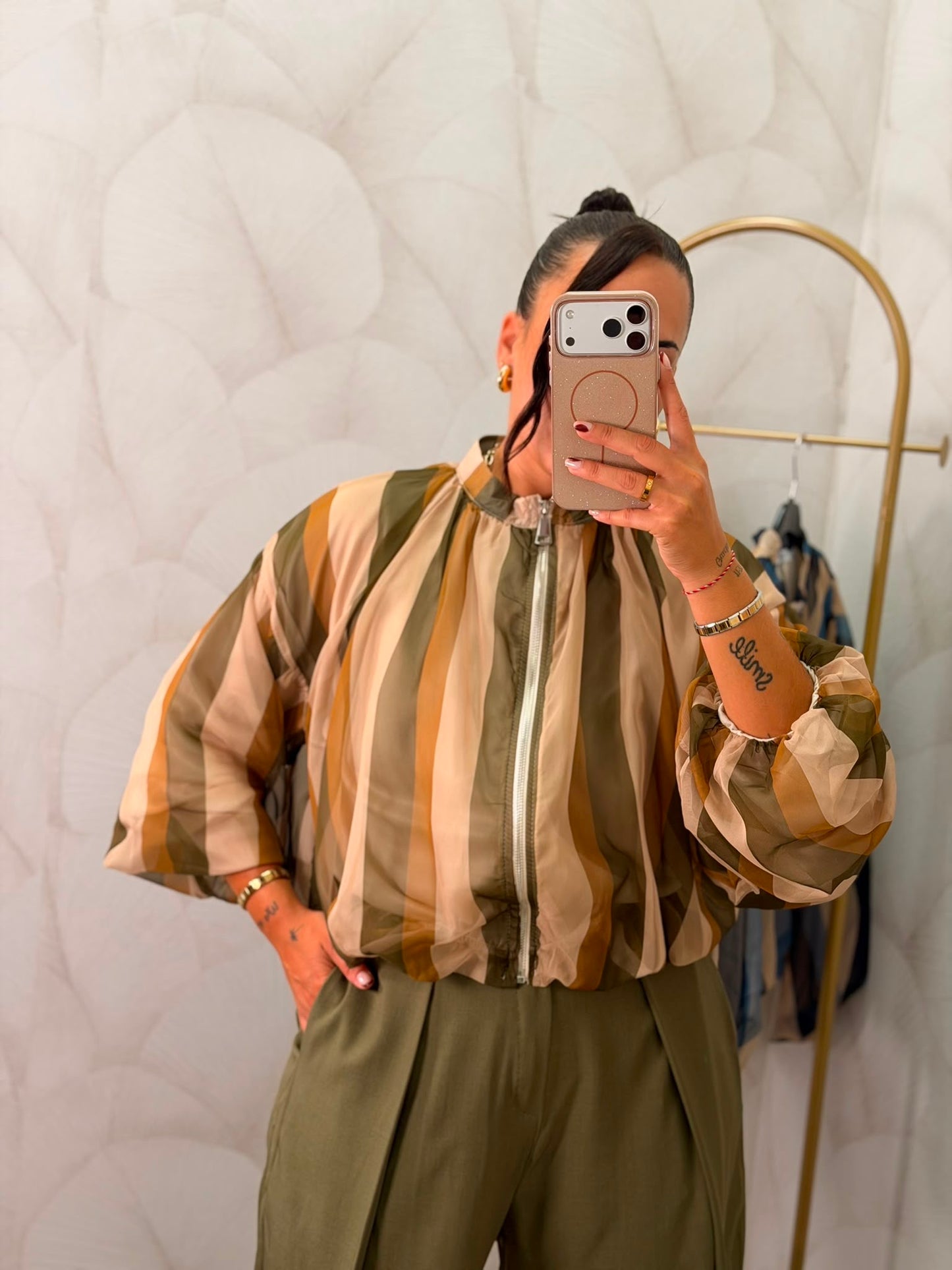 CHAQUETA BOMBER RAYAS