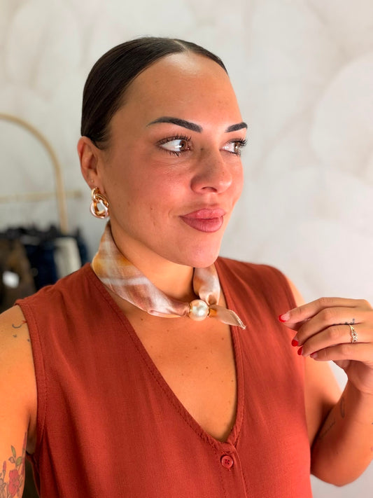COLLAR PAÑUELO
