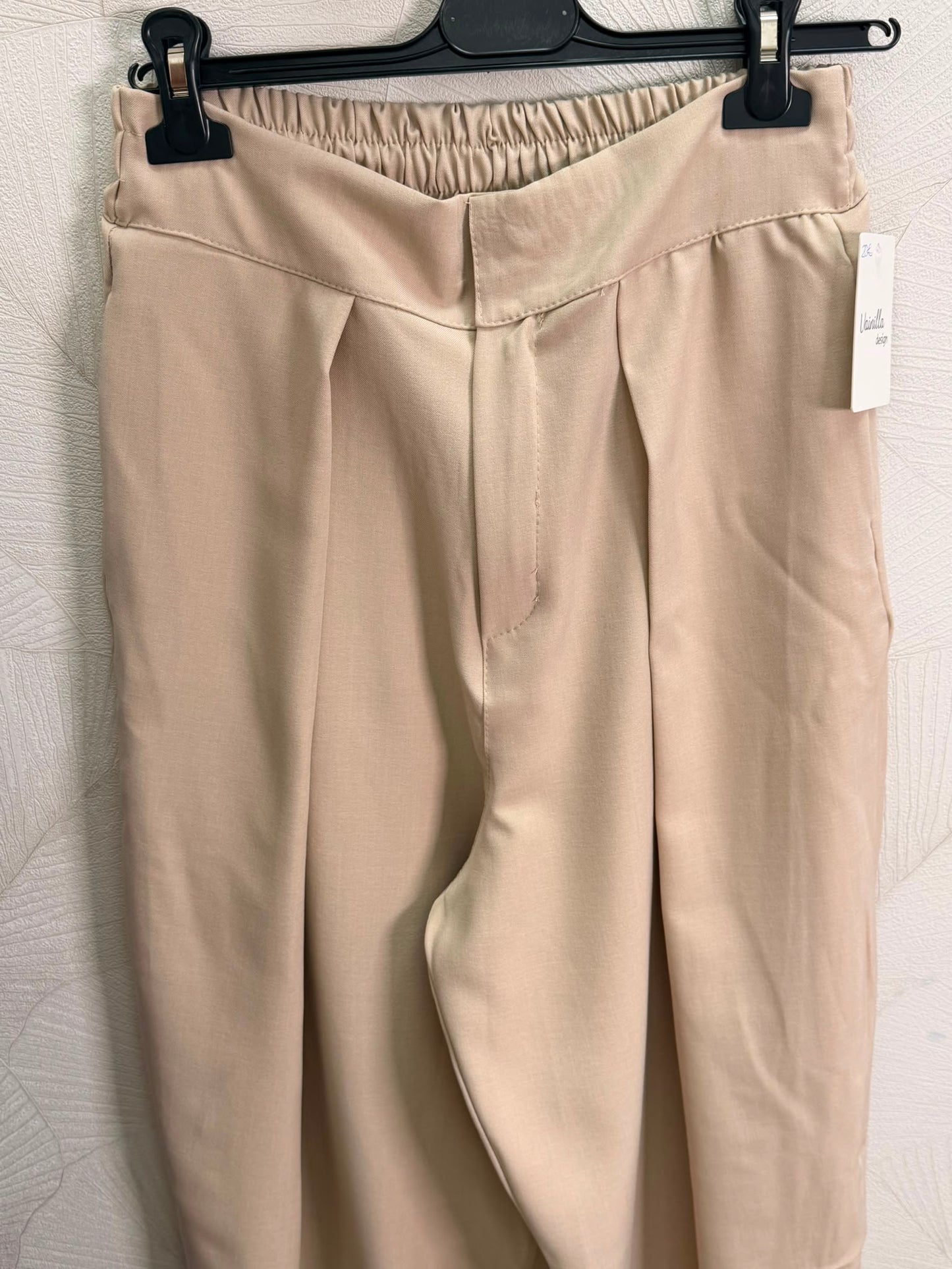 PANTALÓN PINZAS