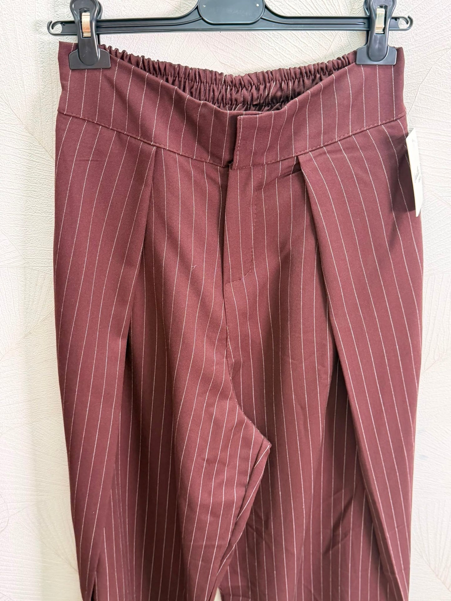 PANTALÓN PINZAS