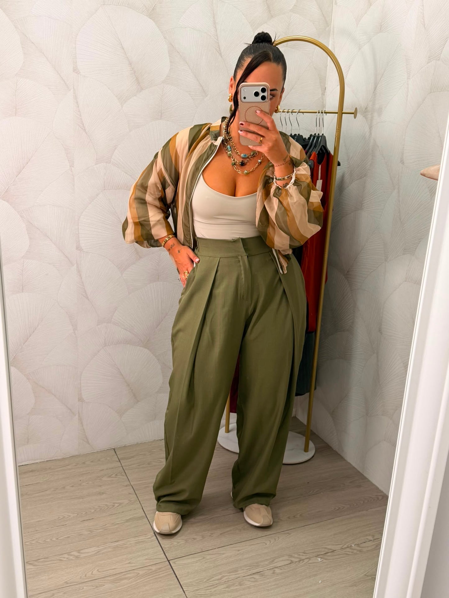 PANTALÓN PINZAS