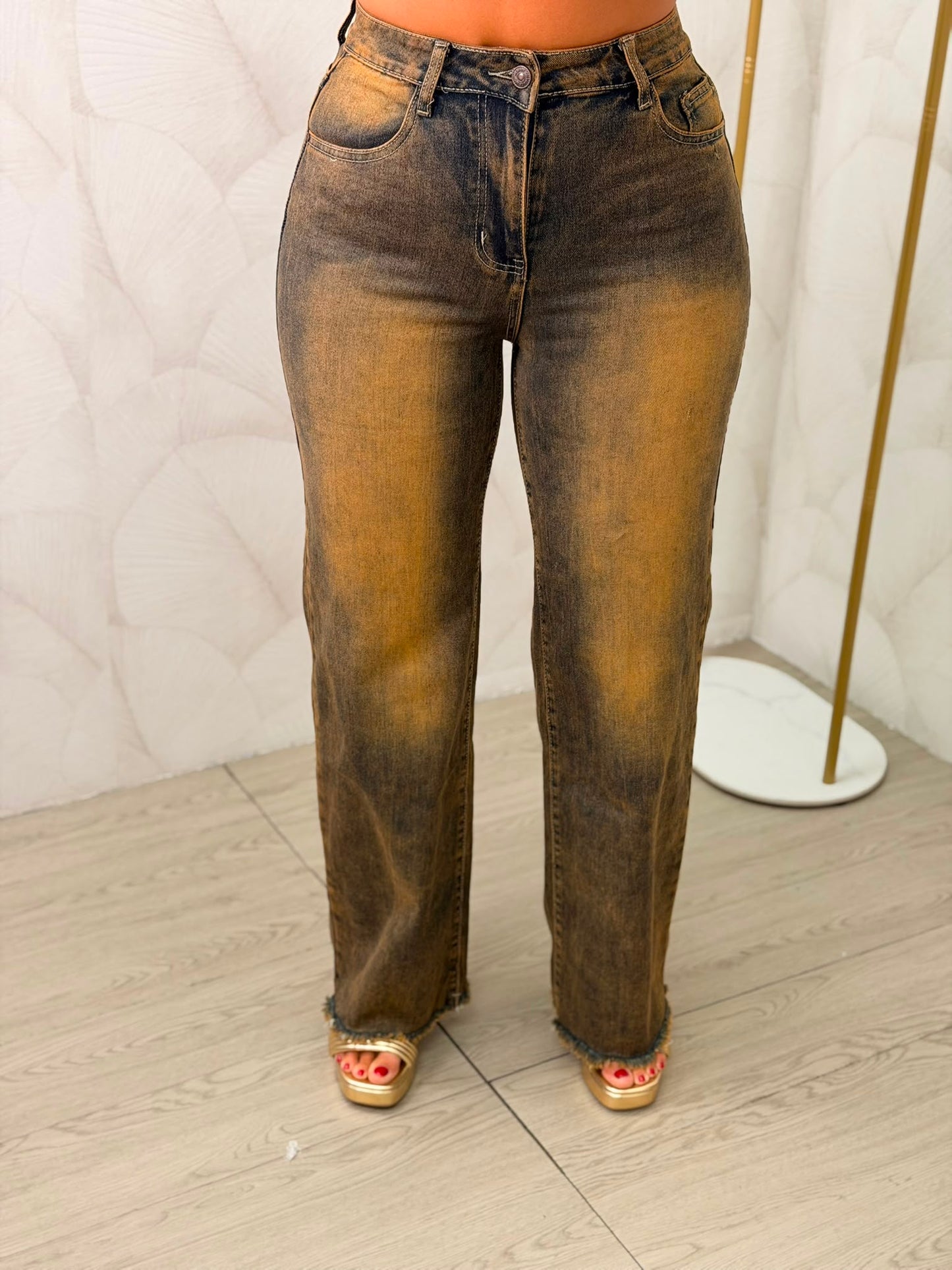 PANTALÓN VAQUERO DESPINTADO