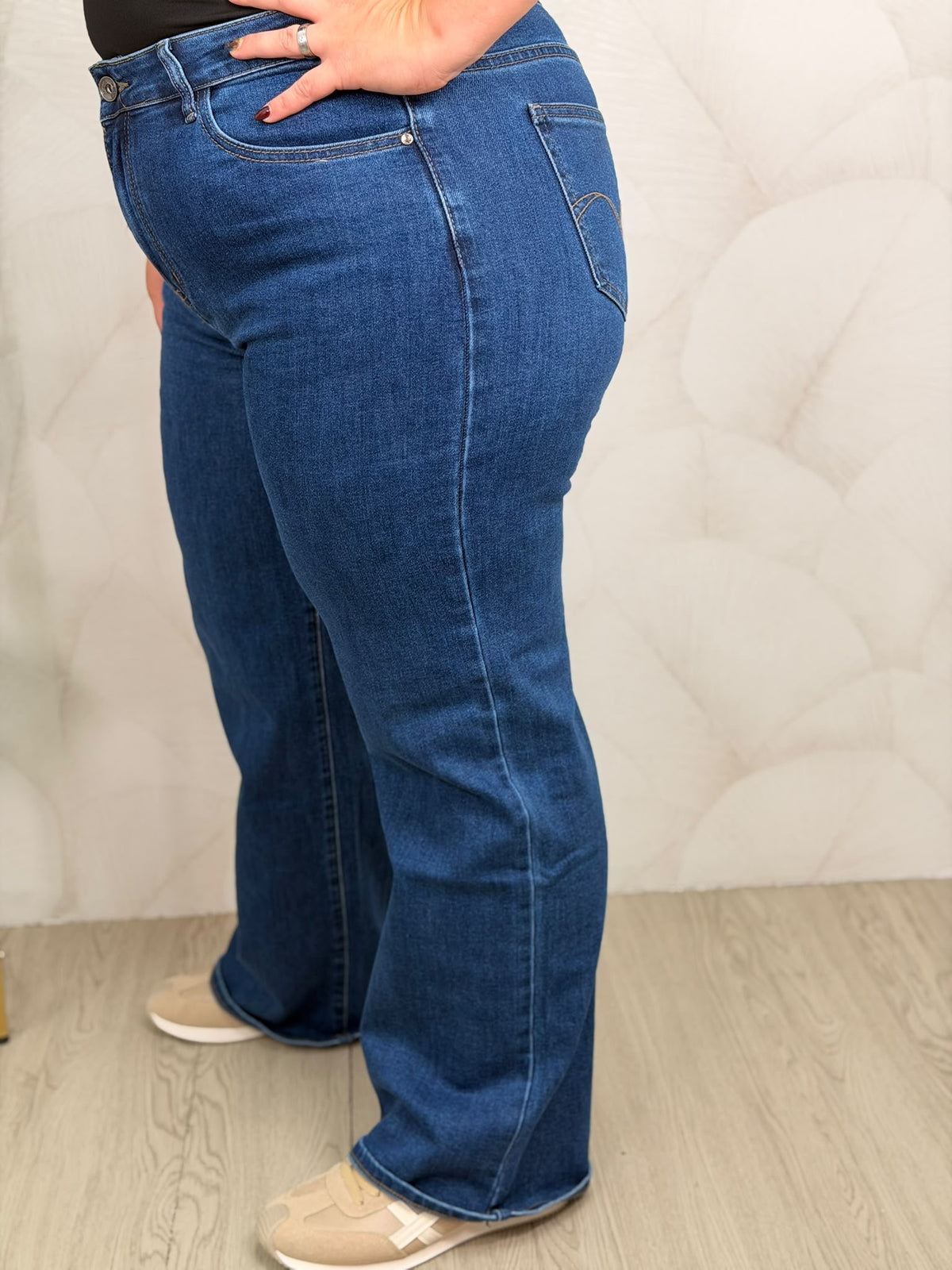 PANTALÓN VAQUERO
