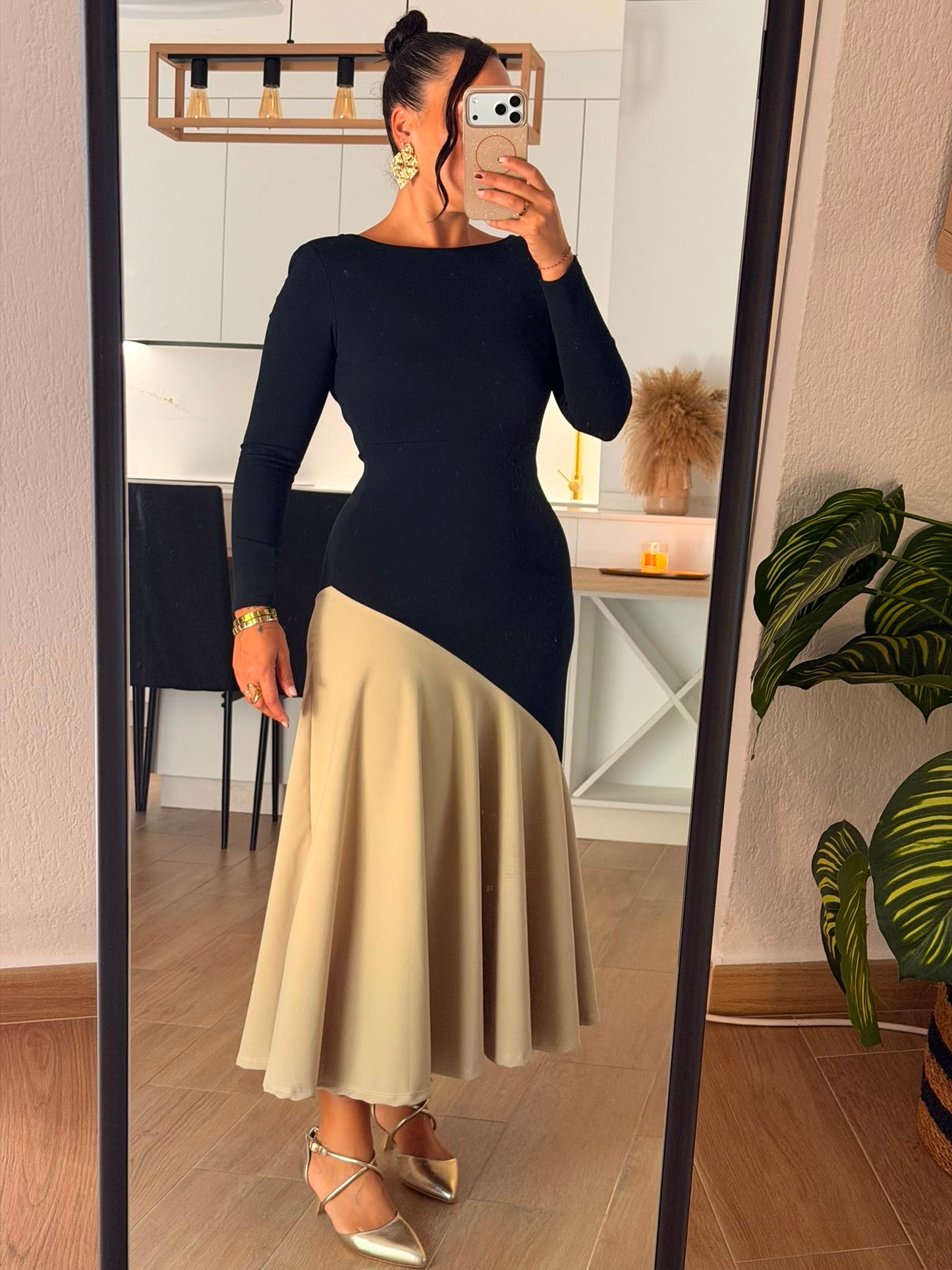 VESTIDO COMBINADO AZUL MARINO Y BEIGE