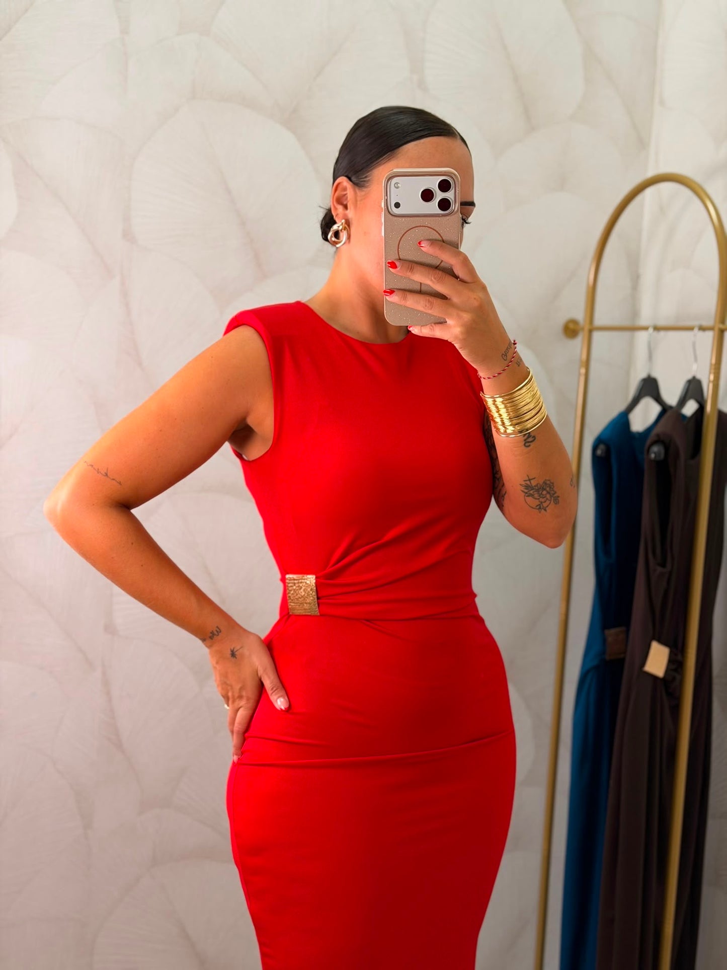 VESTIDO LICRA APLIQUE DORADO