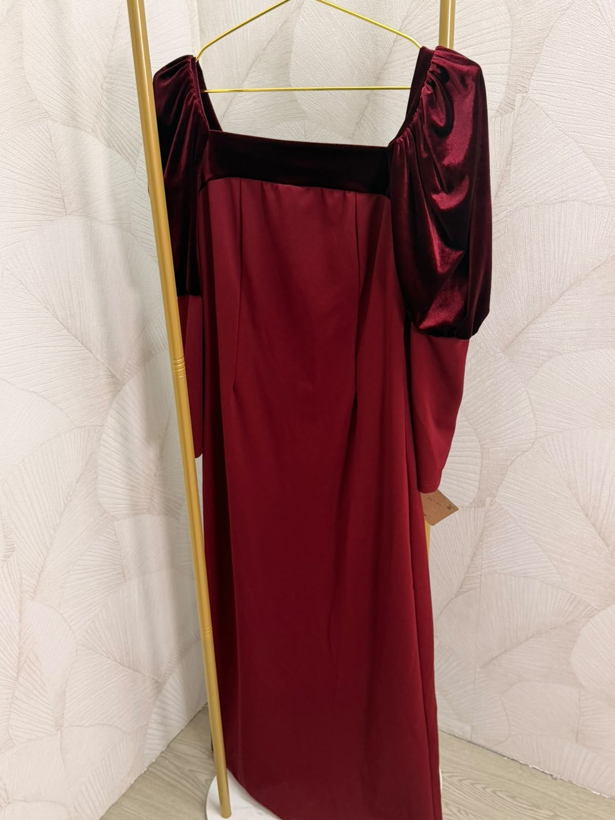 VESTIDO MANGAS TERCIOPELO