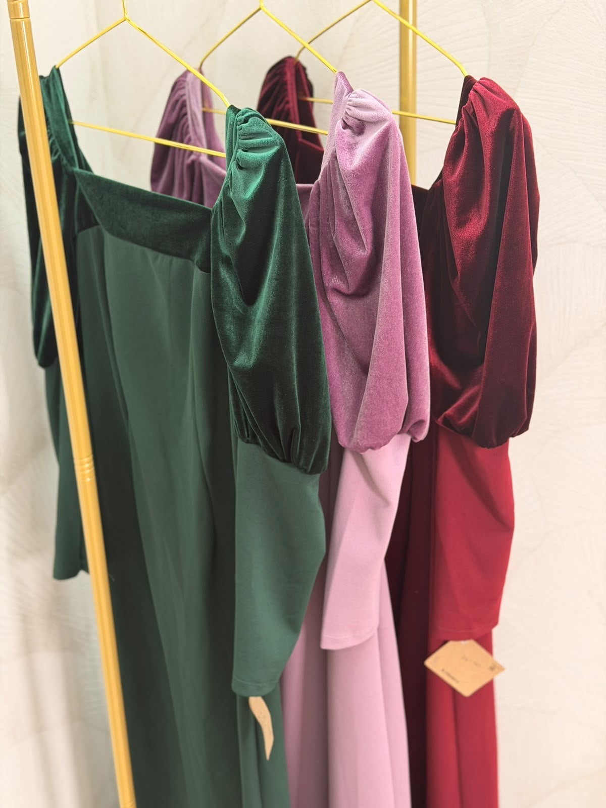 VESTIDO MANGAS TERCIOPELO