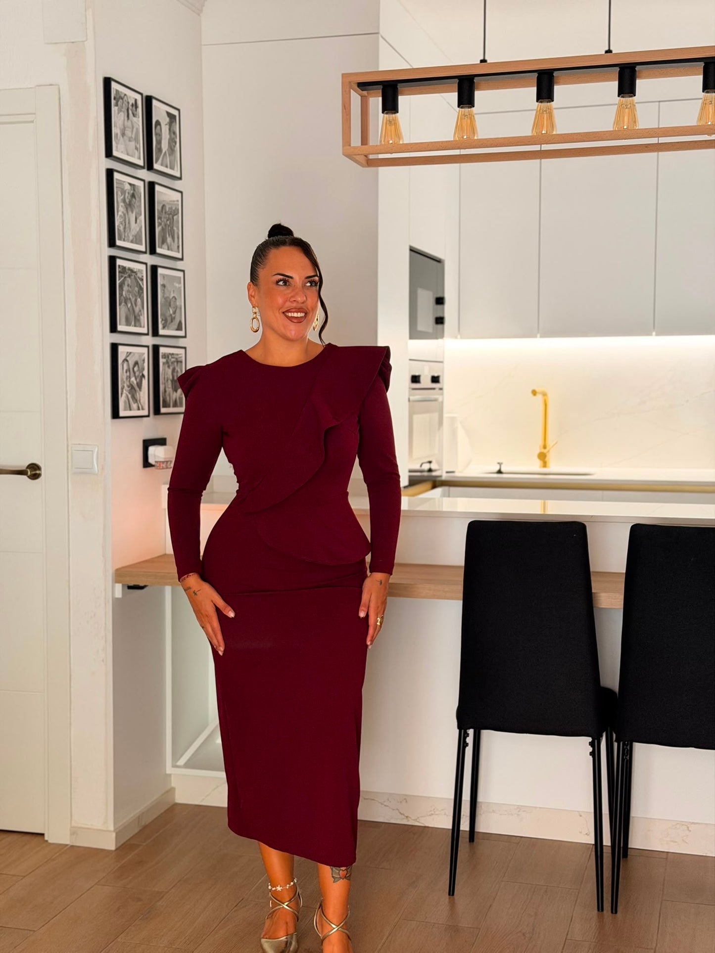 VESTIDO MIDI VOLANTE