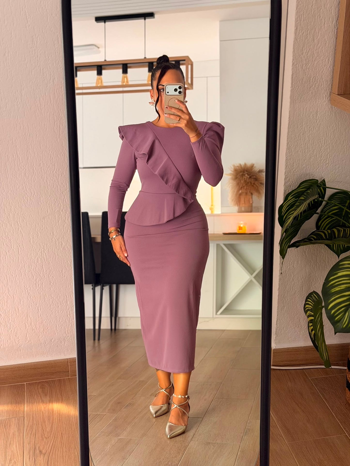 VESTIDO MIDI VOLANTE