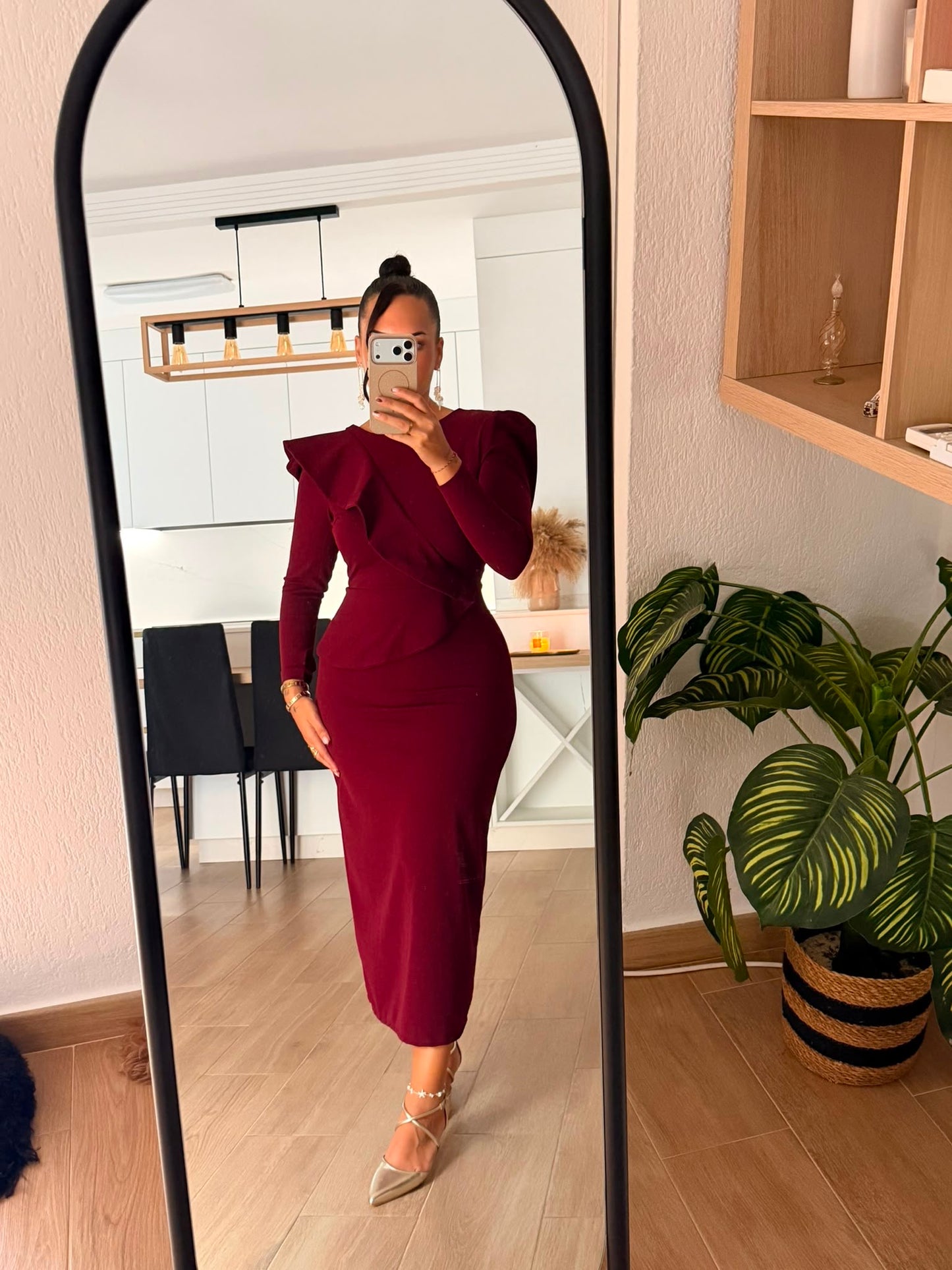 VESTIDO MIDI VOLANTE