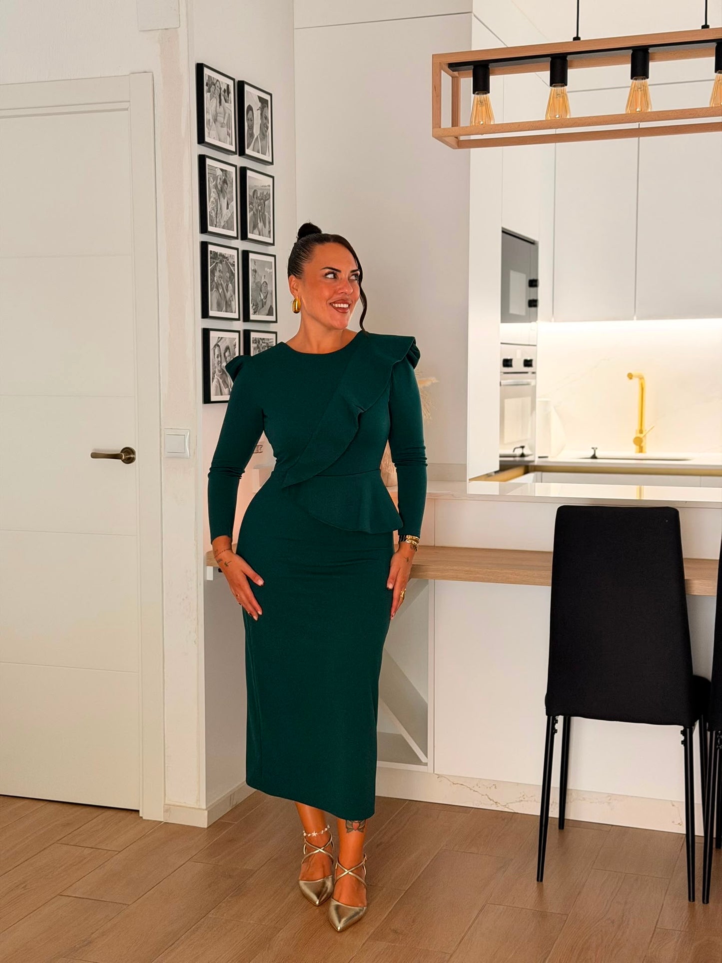 VESTIDO MIDI VOLANTE