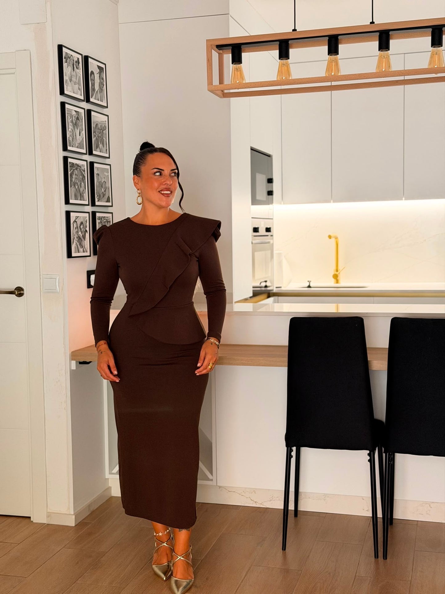 VESTIDO MIDI VOLANTE