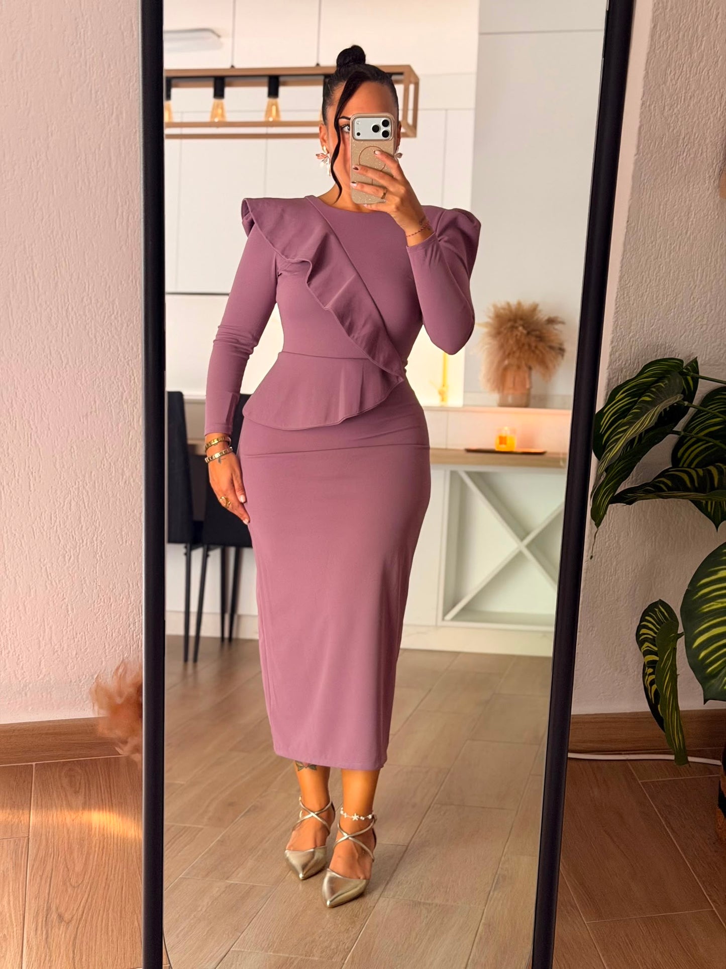 VESTIDO MIDI VOLANTE