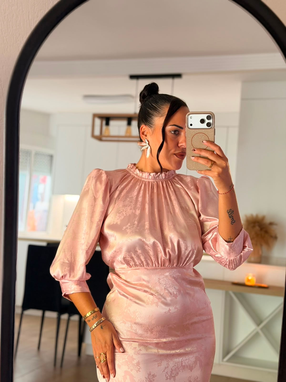 VESTIDO SATINADO ROSA