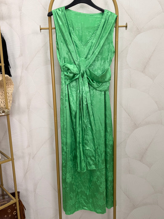 VESTIDO VERDE SATIANDO